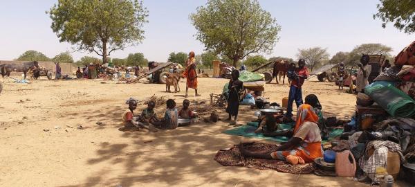  تدفق كبير اللاجئين السودانيين إلى تشاد هرباً من الحرب